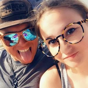 Meet your Posher, Melanie